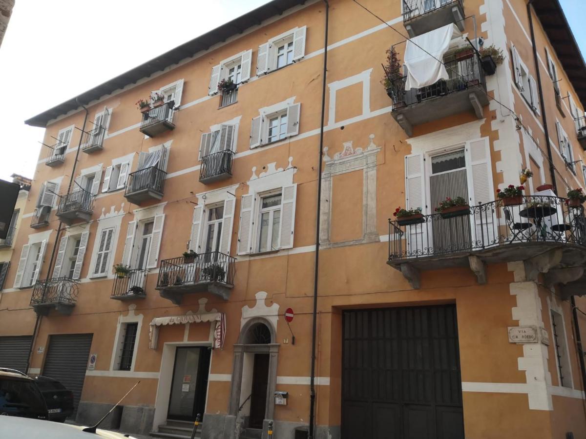 Casa Del Conte Massimiliano Roero Leilighet Cuneo Eksteriør bilde